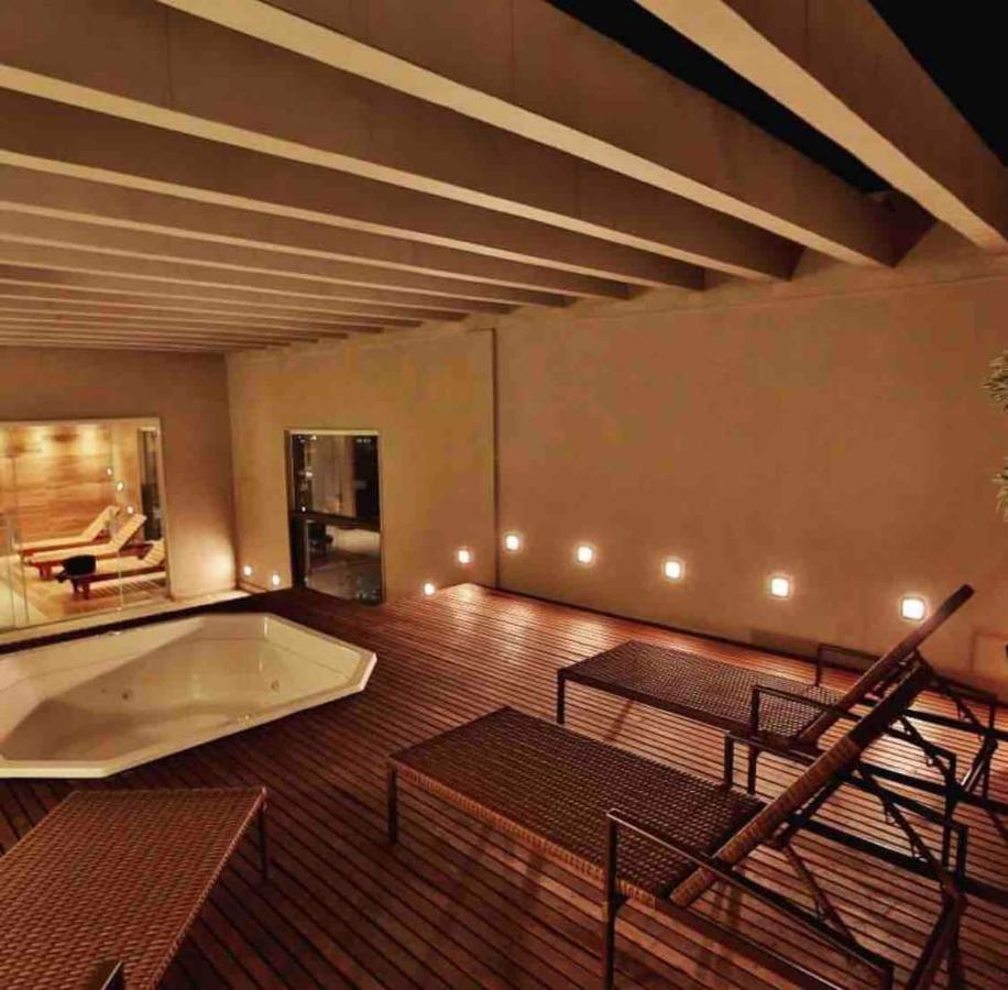Quarto Executivo Para Sua Estadia De Trabalho カンポス・ドス・ゴイタカゼス エクステリア 写真